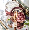 Мыло для эстетов в форме очаровательных лепестков розы Розовое волшебство (розовая роза на белых лепестках)